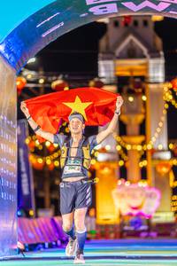 BIB: 204
                            <button type="button" onclick="openModal(21814116)" class="btn btn-primary btn-sm float-right btn-popup" data-toggle="modal" data-target=".modal-high-quality">
                        <i class="fas fa-shopping-cart"></i> Add to Cart
                    </button>
                                            <button type="button" onclick="isThisMe(21814116, true)" class="btn btn-success btn-sm float-right btn-popup btn-isme hidden" data-toggle="tooltip" data-placement="bottom" title="นี่คือรูปของคุณใช่ไหม คลิกที่นี่เพื่อเอาเข้าอัลบั้ม">
                        <i class="fas fa-plus"></i> Add to album
                    </button>
                    <button type="button" onclick="isThisMe(21814116, false)" class="btn btn-warning btn-sm float-right btn-popup btn-isnotme hidden">
                        <i class="fas fa-ban"></i> Remove from album
                    </button>